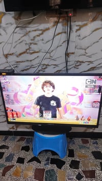 شاشة ٤٣ • بدون نت • الشعله