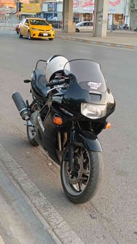 F2 دراجة • الموصل • محرك سليم