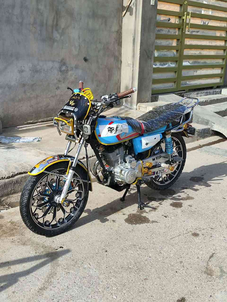 سلام عليكم✨ دراجه نامه برو موديل 2025
دراجه خير وبركه اي نقص مابيه دراجه سلف وبيه بصمتين بصمه بل دراجه وبصمه تشغيل عن بعد دراجه 200c الدراج مجنبزه وكامله لون ممييزز سمائي كامله من كل نواحي  للاستفسار  :***********

السعر .775 وبيها مجال
