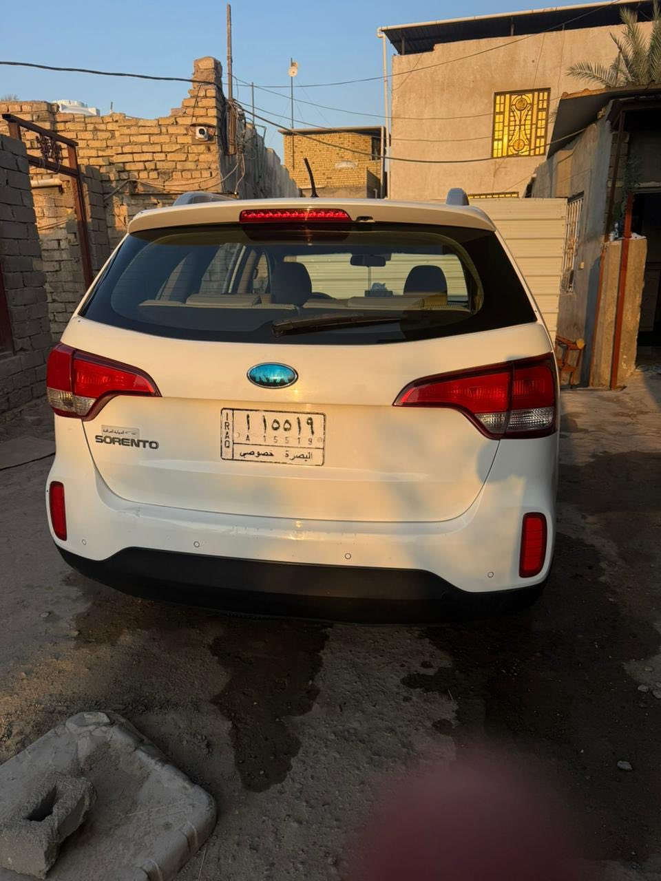 س ع سياره سورنتو مديل 14 خليجي مكفوله كفاله عامه رقم بصره السنويه لحد ٢٧ ماشيه ١٦٨ الف  مواصفات ٤ سلندر حساسات اماميه خلفيه  دوشمه جديده الف دينار ماتخسر عليه تحكم ستيرن السياره جديده استخدام شخصي مري شفط ٣ قط تبريد تحويل  شرط اللي ياخذه يحول تخم تاير جديد لايت زنون ملظومه جديده زنون السعر ١٧٠ وبيه مجال للمشتري مكاني بصره قضاء المدينه بني منصور ابو غريب الاستفسار ***********
