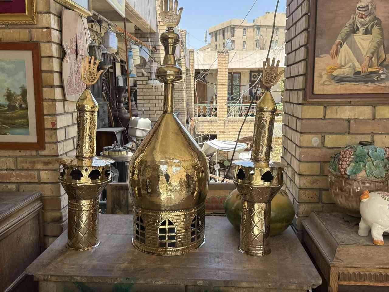 السلام عليكم ورحمة الله وبركاته كبه ومنايرها نظافه تامه خاليات من العيب الطول الكبه (116)المنابر (91)للاستفسار خاص او الاتصال على الرقم التالي ***********مصطفى الدليمي

