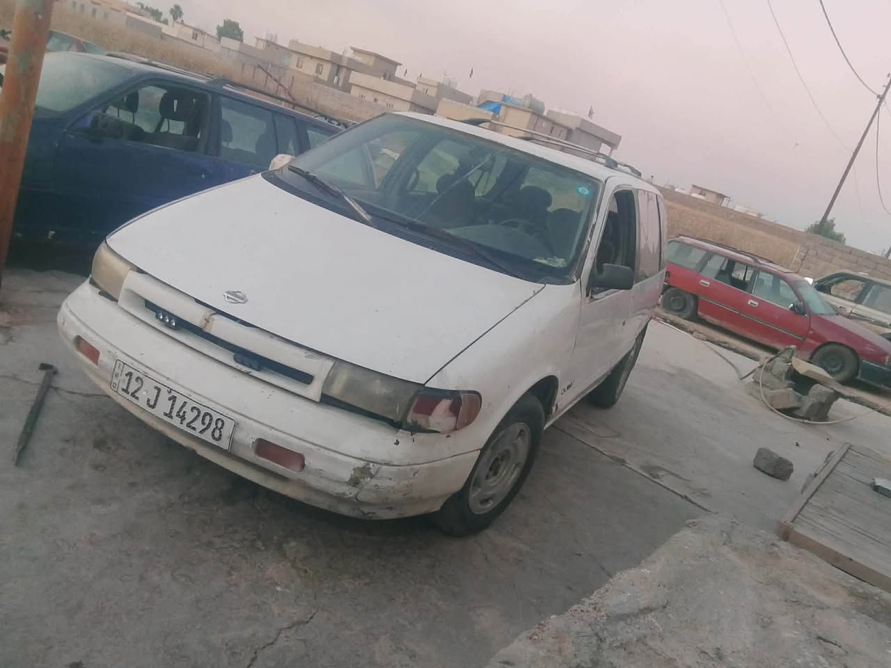 سلام عليكم نيسان كوست كير ومحرك شرط بدون ضرر بدون خيسان شرط التحويل والوكاله سعر 20 بي مجال ***********مكان موصل بازوايا
