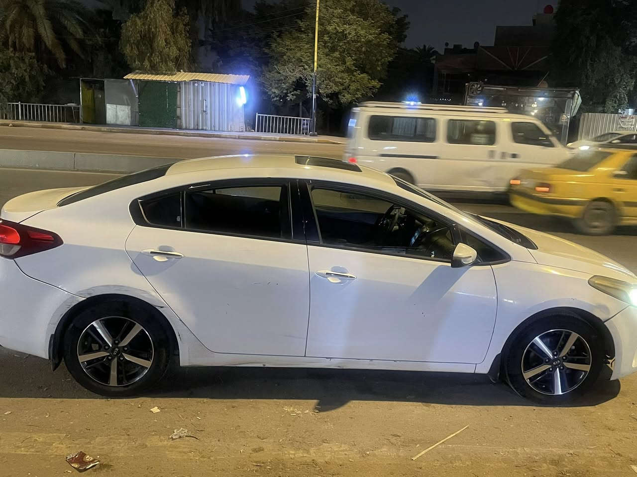 السلام عليكم
سيراتو ٢٠١٨ رقم أربيل سنوية باسمي.    
ماشية ١٨٧ الف
محرك 2000
فتحة وتحكمات 
كير ومحرك وتبريد شغال بشكل ممتاز
السعر ١١٩ وبيه مجال 
للتواصل ***********
