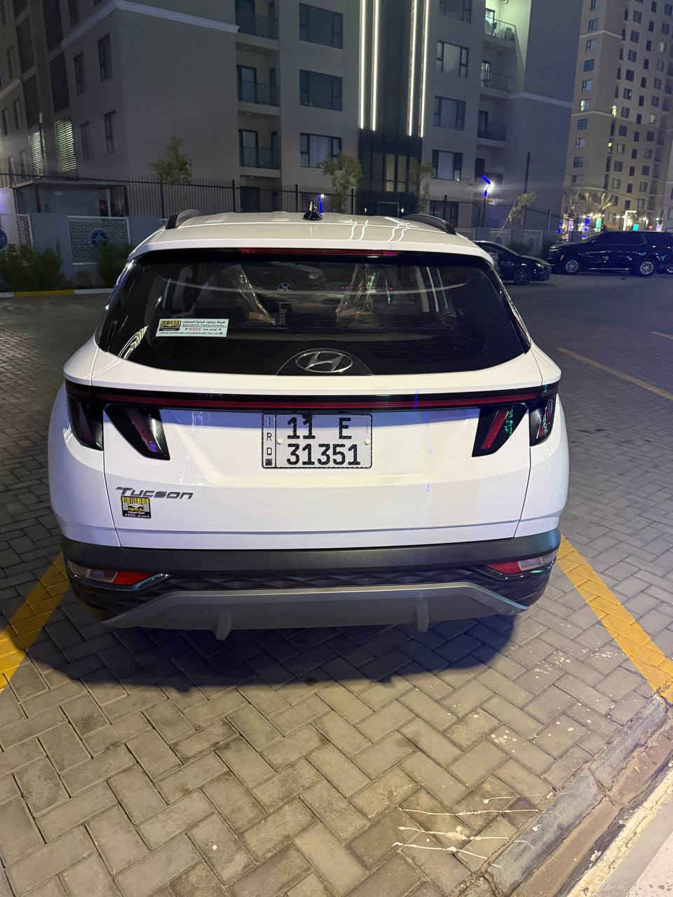 🧿السلام عليكم للبيع توسان 2024فول مواصفات🧿
🌍 السيارة خاضعة لضمان شركة الاولى🌎

 🚧رقم بغداد مكفولة من كلشي عدا بارد قليل جدا 🚧

             ⚠️ماشية 49000km وقابل للزيادة⚠️

      السعر المطلوب 215ورقة وبيها مجال بسيط 

🔴🟠🔴🟠🔴🟠🟠🟠🟠🔴🟠🔴🟠🔴🟠

               🌐🌐مواصفات السيارة 🌐🌐
1.بصمة
2.شاشة كبيرة
3.حساس امامي خلفي 
4.ويل كب حجم 18عدد5
6.اشاير بالمري
7.كروز سرعة
8.تحكم ستيرن
9.مري شفط
10.لايت زينون
11.بك لايت لد
12.نضام ترحيب
13.محرك 2000سمارت
14.Aux
15.Bluetooth
16.Usb
17.Gbs
18.شاحن لاسلكي
19خمسة ويل كب
20.اريل نفشين
21.كشنات تغليف جلد
22.لد نهاري
23.قطعتين تبريد
24.Abs
25.يدات نيكل
26.درايف مود ثلاث وضعيات للقيادة
(Eco-Sport-Contort)
27.بصمة ابواب
28.كشن السائق والراكب كهرباء
29.السبير المقدس مانازل 
30.كامرة دوارة
31.لد نهاري
32.Androied outo
33.apple car play

●○ملاحظة جميع المذكور اعلاه بلادي شركة اصلي○●

للاستفسار اكثر الاتصال على الارقام أدناه⬇️

***********
