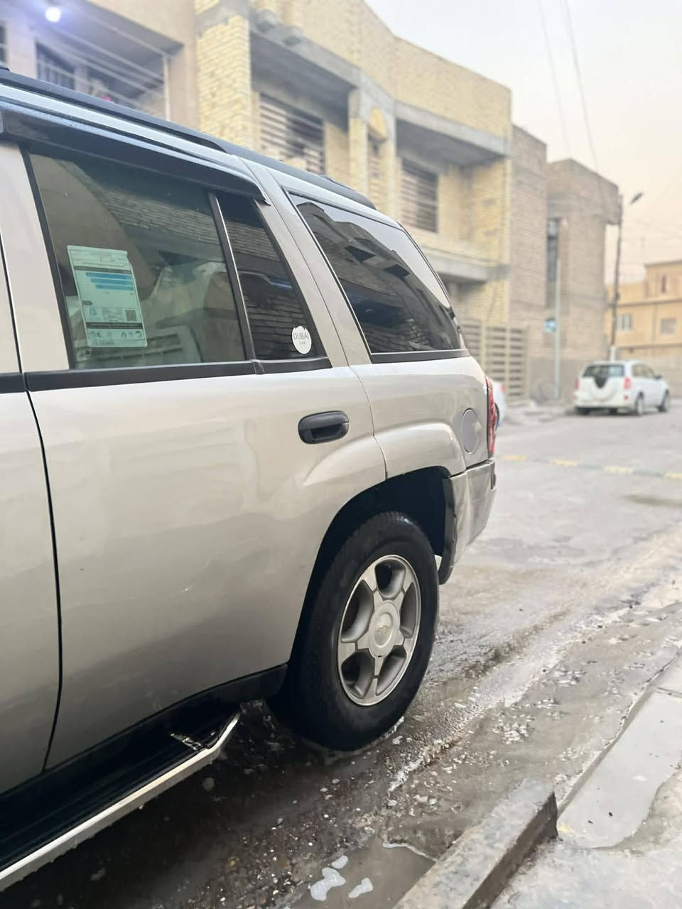 السلام عليكم بلايزر موديل 7 للبيع رقم اربيل
مابيها لاصبغ ولاضربه فقط بارد 
سونار موجود 
مكينه 6سلندر
تحويل ثاني يوم
السعر 100
مكان السياره بغداد 
رقم ***********
