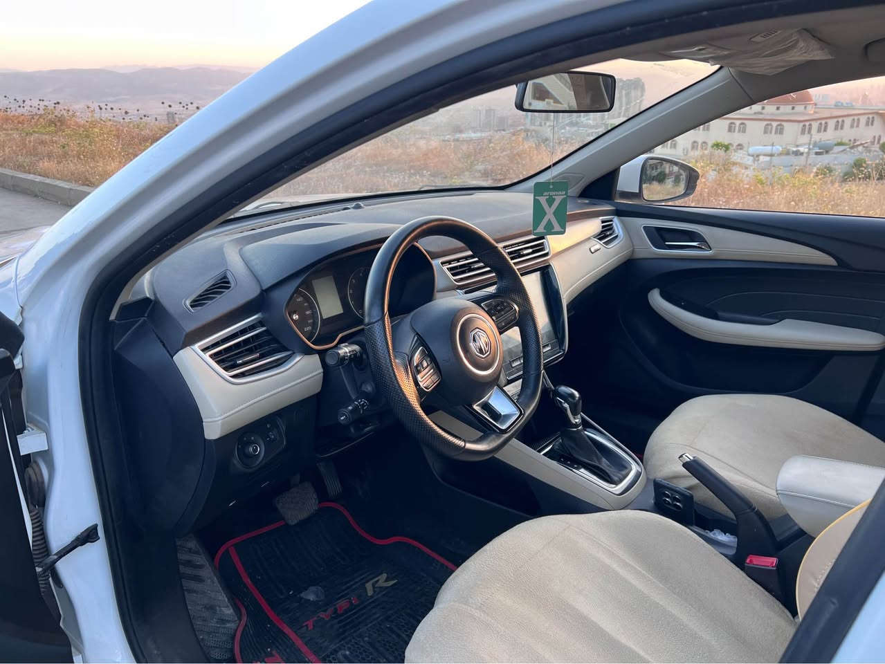 MG5.STANDARD plus ام جی

موديل 2025 

سعري 🔥🔥102$

مواصفات .شاشه..ڤؤليؤم 

ویل كه‌پ.ناو زه‌رد.تحدید سورعه‌

بی سوبخ مه‌كینه‌و گیر شه‌رت

15هه‌زار رۆیشتیه‌

ته‌نها  كه‌میك ساردی له‌ بونیتی هه‌یه‌ بی ژوری

شوێن:سلیمانی

 وموبایل:***********
Whats app
*********** السليمانية, العراق

