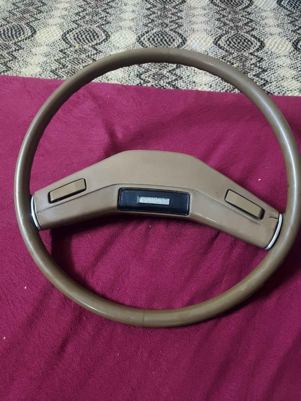 سلام عليكم دركه كرونه محوره كامله جديده سعر ١٠٠ هذا رقم *********** على فحص
