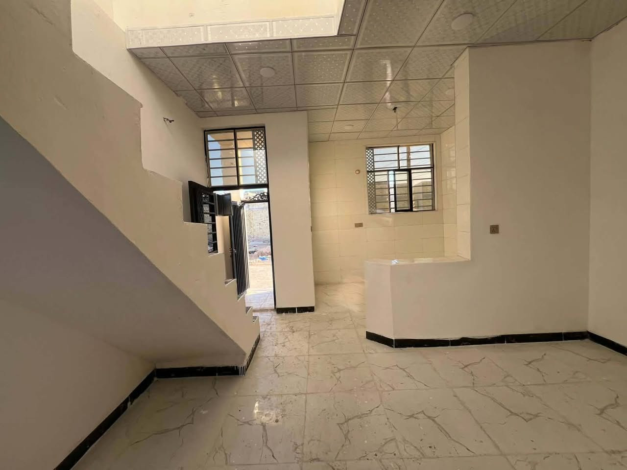 ✅#طابو_زراعي_سند_25_أقرار_محكمه

بسعر /21/ مليون مع المجال

موقع /نجف 🏡شارع الحولي مال المطار عمود/ 314 

البناء 🏡 

غرفه/صاله معزوله/مطبخ معزول/ صحيات خارجيه  /مكشوفه 

بناء مرتب/ اساس + سقف كونكريت + طابوك/ أرضيه بورسلين ابو ال 60

ألخدمات 🏡 #بعد_عن_سوق_100م

ماء/كهرباء/مدارس/سوق/تبليط/مولد

***********
