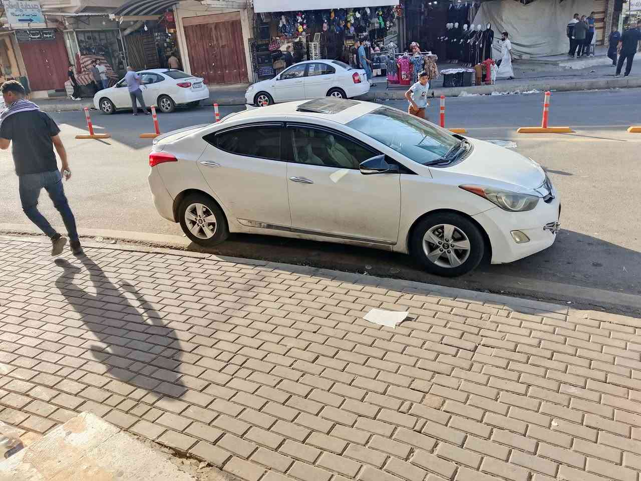 سلام عليكم ورحمه الله وبركاته النترا 12مضلع رقم نينوى كربون موجود فول واحد على واحد حته بصمه مال بواب البيع ومعرض حسب لقناعه لمكان موصل حي ليرموك معرض رقم لشمال اريد ***********
