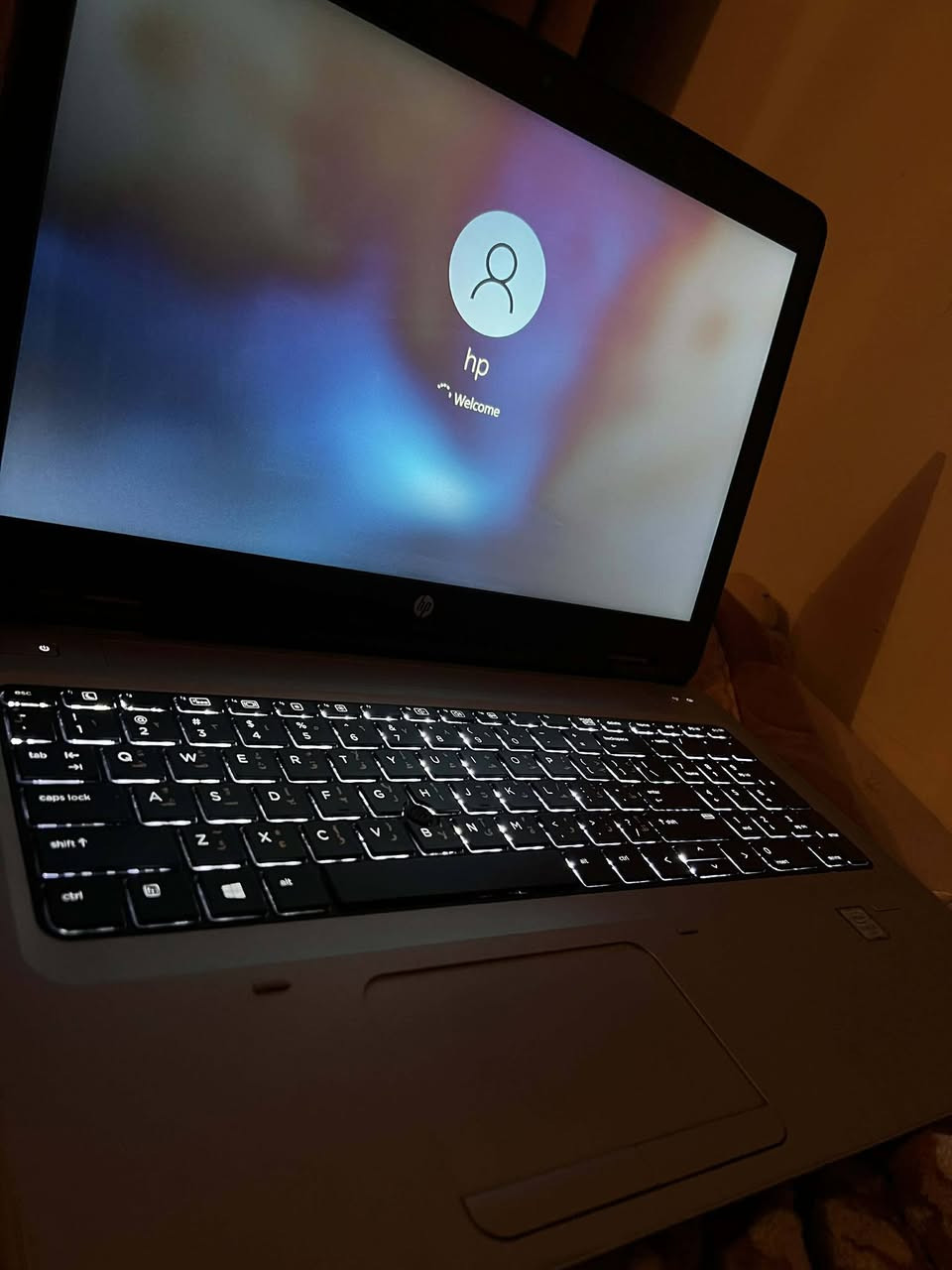 لابتوب: hp
الكيبورد الضوئي 
الرام : 8
الهارد : 256 SSd
المعالج : core i5 الجيل 6 
البطارية: تبقى 3 -2 ساعات
النظافه: 95% 
ويا شاحنة والجنطة
مکان کرکوك شورجه 
سعره 215 الف ومجال بسيط


**إذا كنت صاحب هذا الإعلان وتريد حذفه لأي سبب، رجاءا أرسل رسالة إلى الدعم الفني**