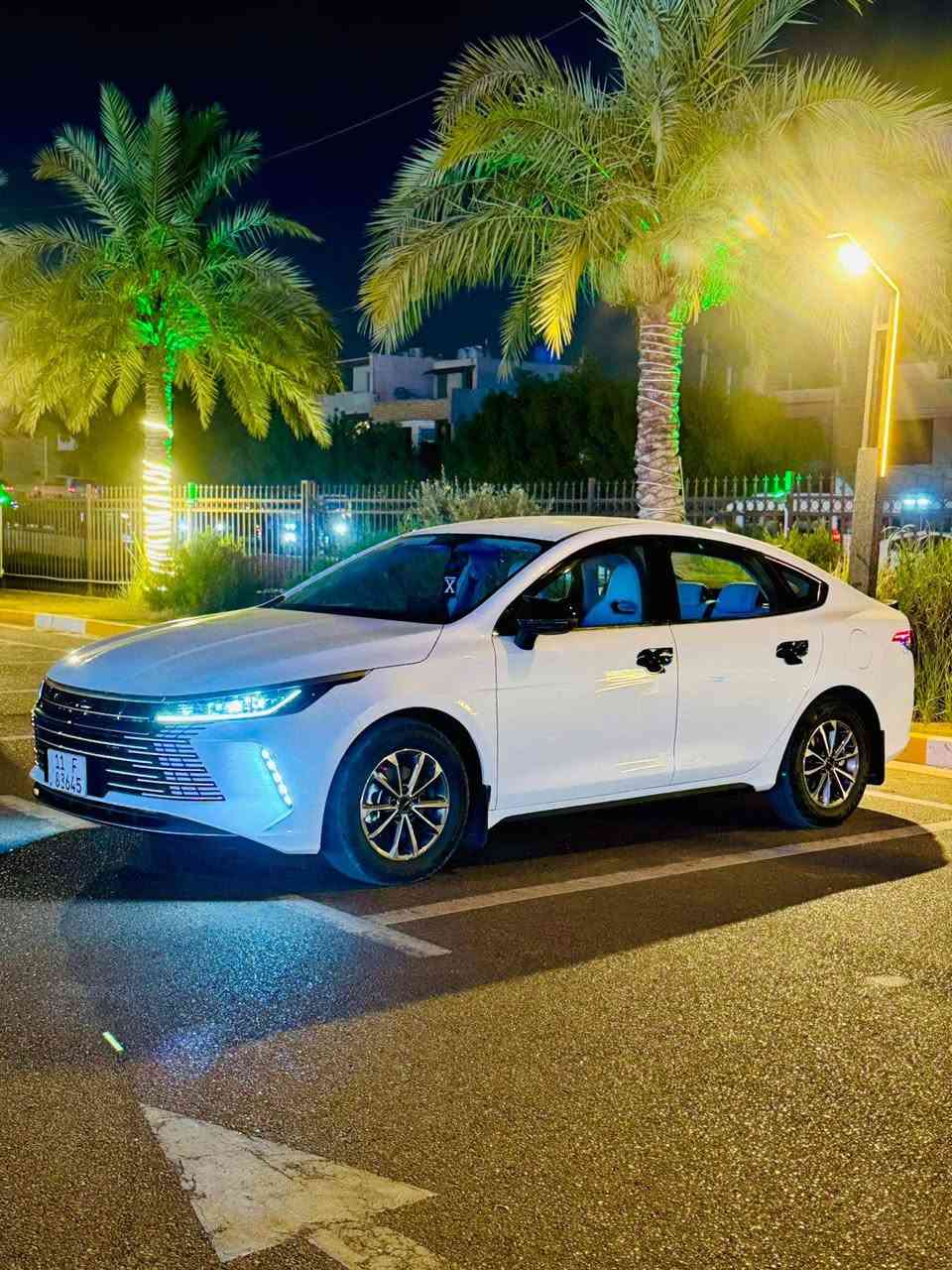 دسترويل ماشيه 12الف سياره بيه رصعه بجنطه ورصعه  جانبيه ممبينات السياره متعوب عليه بيه كماليات كامله ودوسات حوضيه سعر 20 و300 مكان حي الجهاد ***********
