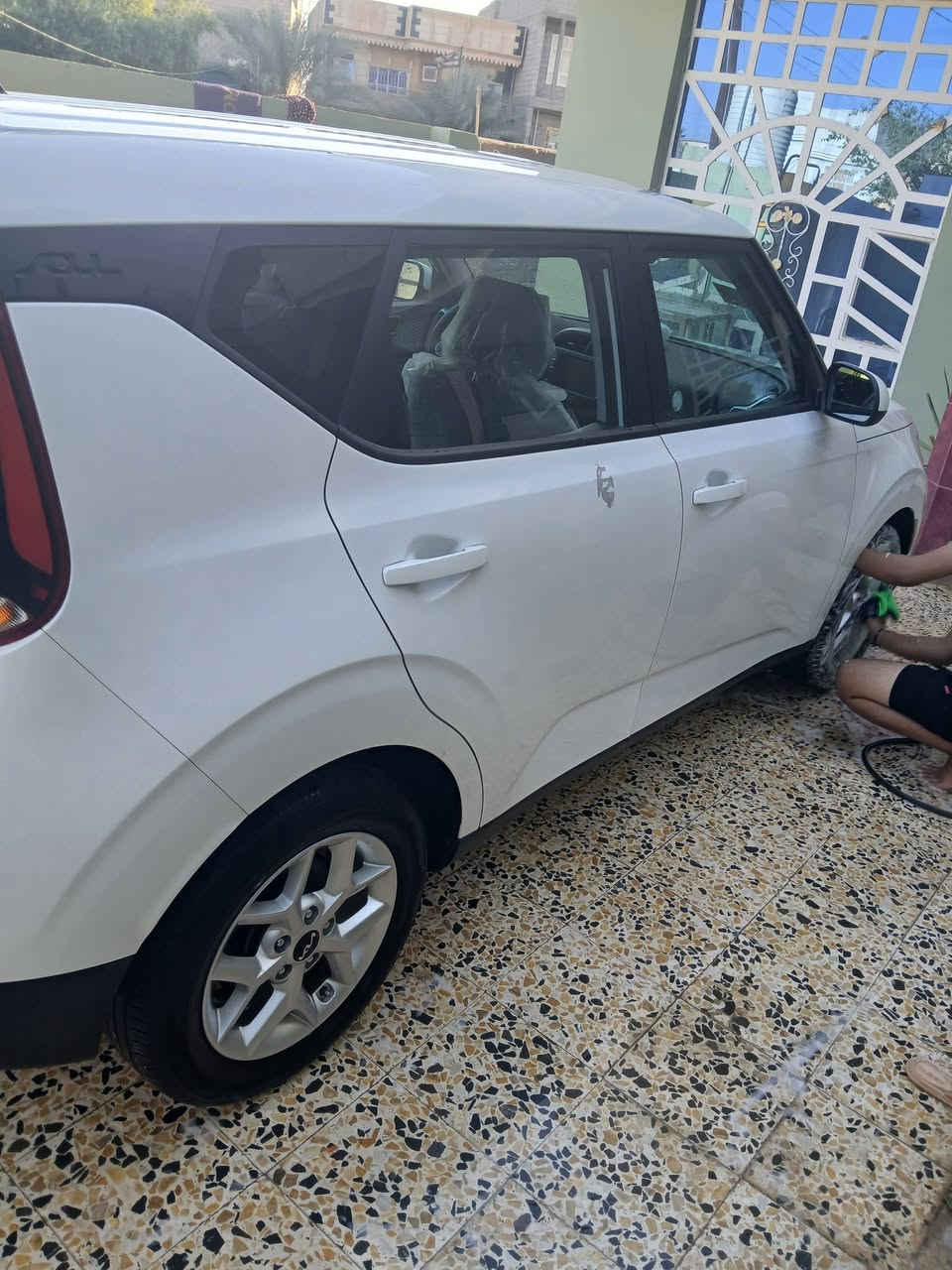 السلام عليكم 
كيا صول كلين 2022
رقم أربيل
مكينه 2000 دوش 
***********
