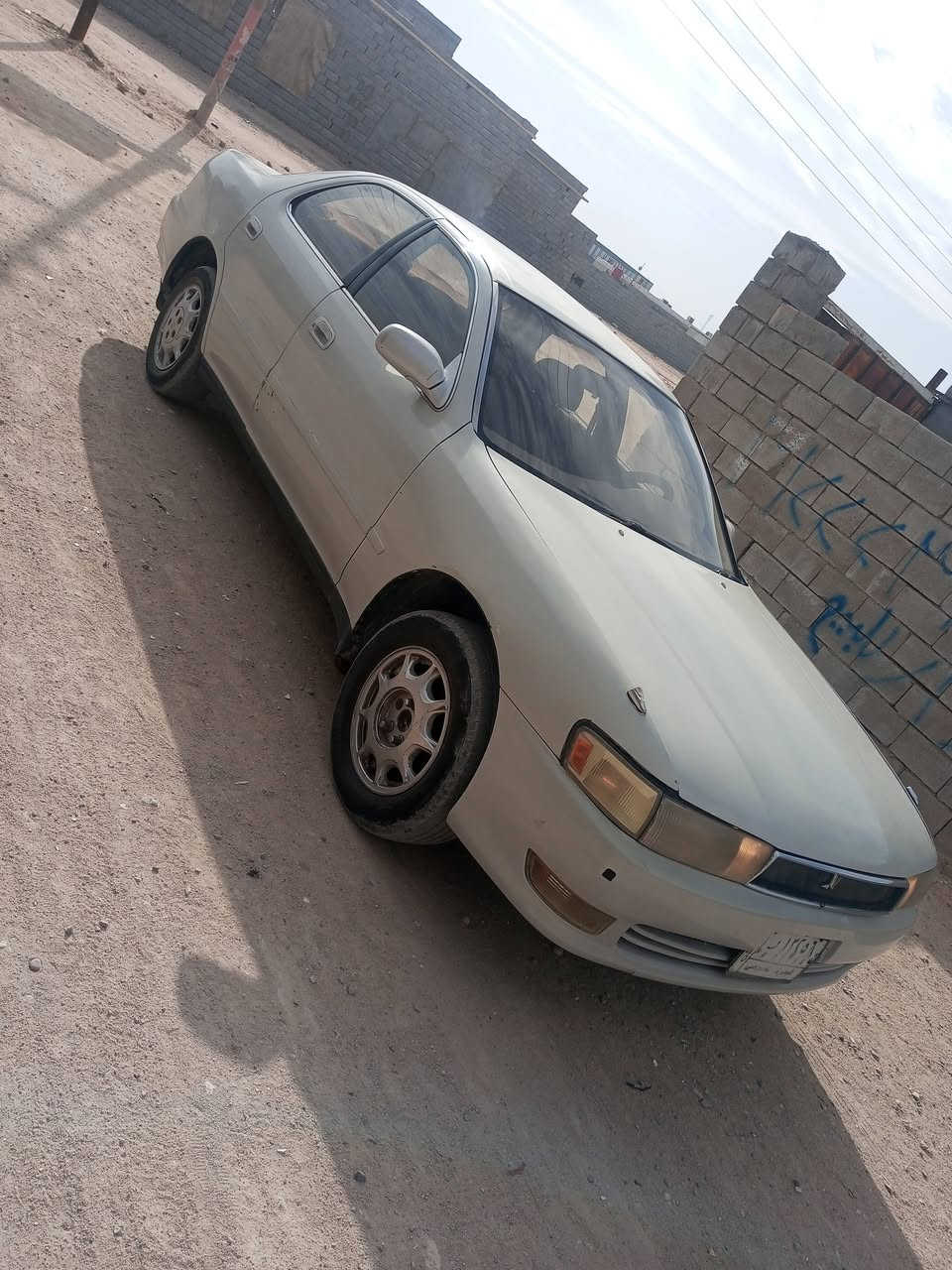 السلام عليكم سياره كريسته رقم بصره كفاله كص ونقل جثه و الضربه والصوليات مكينه كير ونجي سياره مال جناي سعر 55 وبيها مجال الشراي مكان السياره البصره ***********
