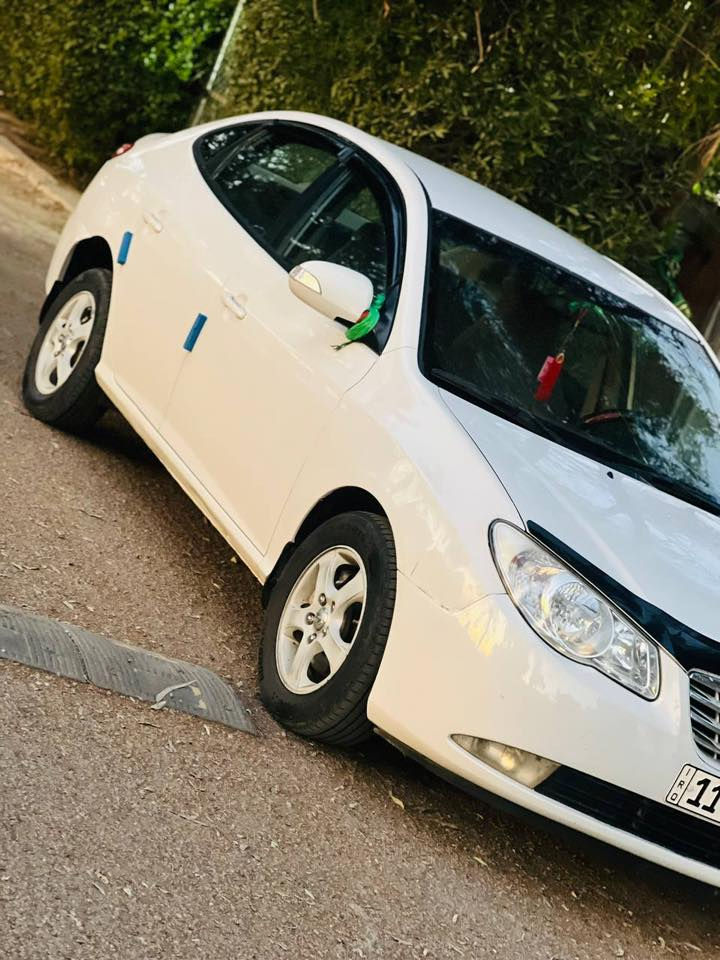 للبيع النترا  2011
محرك 2000 دوش

تحويل ثاني يوم 

السعر 118 وبيها مجال بسيط

للتواصل / ***********
