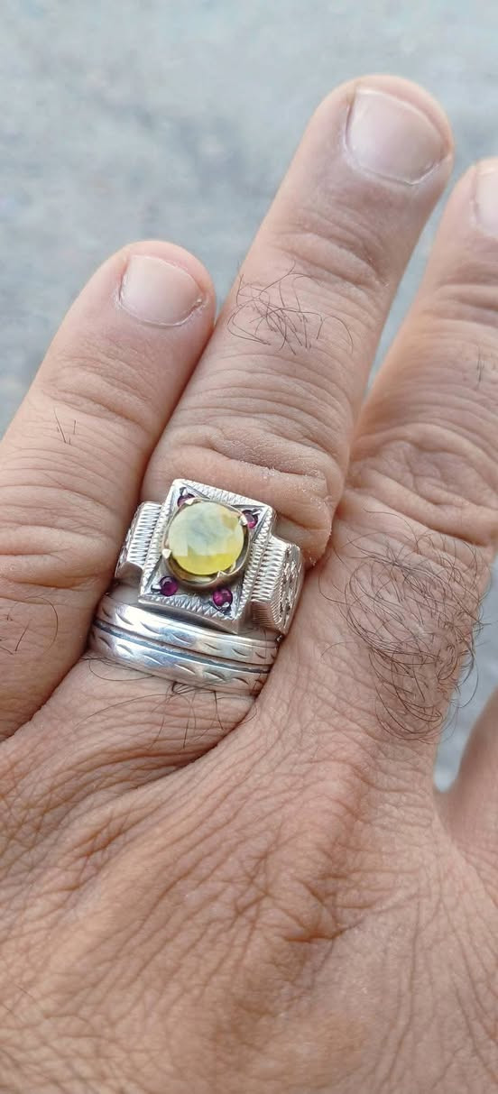 ياقوت افريقي مشروط صياغة يدوية للبيع


**إذا كنت صاحب هذا الإعلان وتريد حذفه لأي سبب، رجاءا أرسل رسالة إلى الدعم الفني**