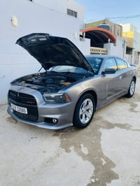 دودج تشارجر • ٢٠١١ • كفاله عامه