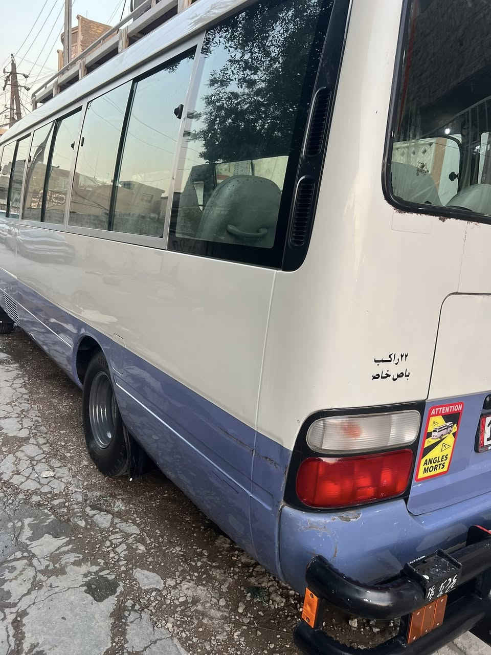 السلام عليكم اخوان
كوستر 2008
مكينه كير اكسل تبريد تخم تاير صدر كفاله
قلاب ستايركس
سيبايه درج درع
رقم دولي شرط تحويل مباشر
ذيل ابو دكمه مصبوغ وبجم للجماليه
الصفحه لطويله بيه نص ذيل صبغ
السعر 235وبيه مجال للشراي 
المكان بغداد الامين الثانيه 
للاتصال ***********
