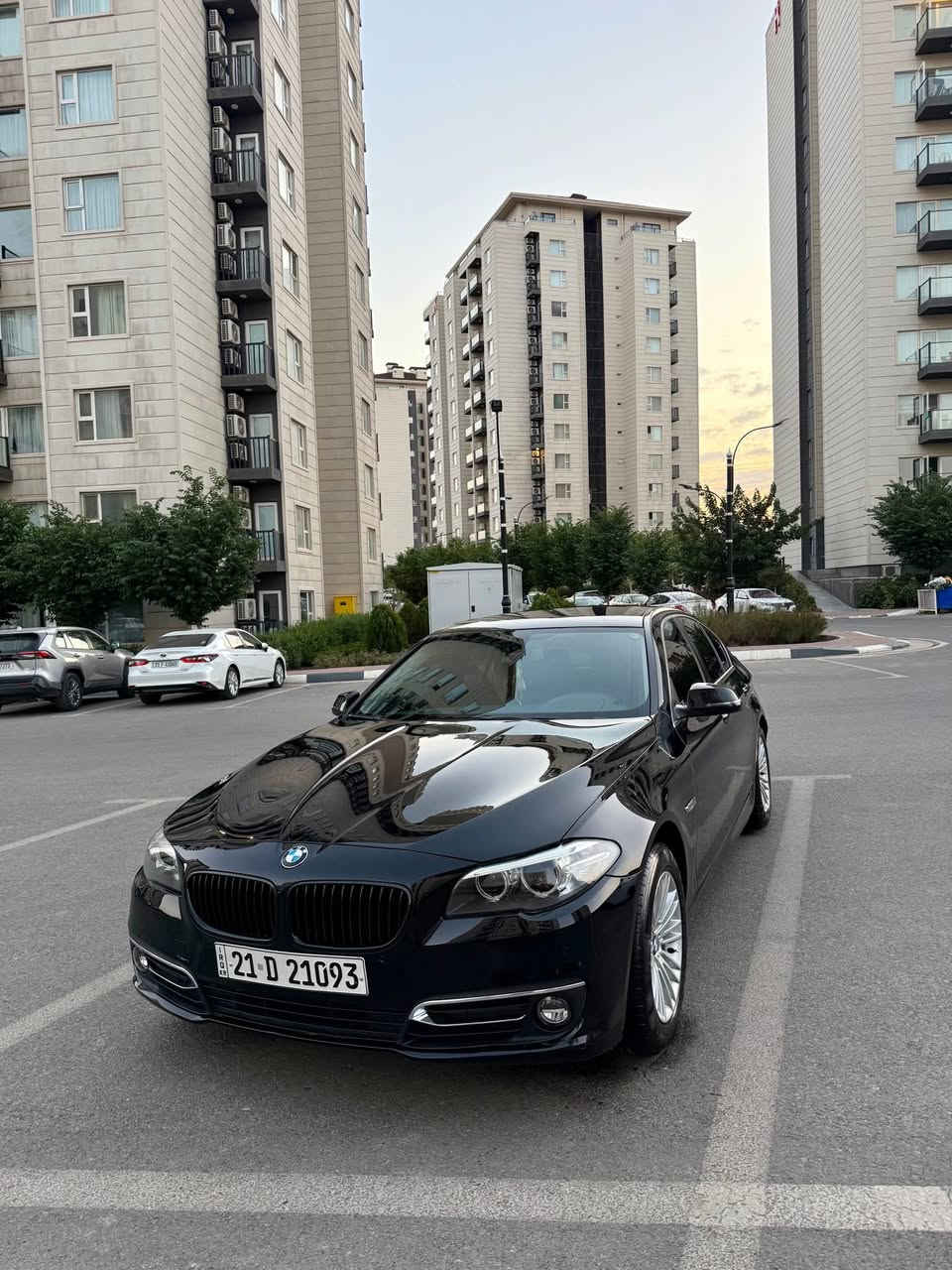 🚘 BMW 520i | موديل 2015

✅ وارد ألمانيا
✅ مقاعد جلد كهربائية
✅ شاشة وكاميرا وحساسات
✅ أضواء LED
✅ ديكورات داخلية فورميكا
✅ بدون صبغ
✅ تبريد ممتاز والسيارة بحالة جميلة جداً
✅ المكينة والگير لم يتم فتحهما
✅ السنوية والرقم والفحص والبيئة والمرور مجددة
✅ 4 إطارات جديدة

السيارة نظيفة جداً ومرتبة، ولا تحتاج أي مصروف، سيارة بيت.

📄 التحويل والغرامة بشرط

💰 السعر: 157
📱 رقم الموبايل والواتساب:
0770150835 السليمانية, العراق


**إذا كنت صاحب هذا الإعلان وتريد حذفه لأي سبب، رجاءا أرسل رسالة إلى الدعم الفني**
