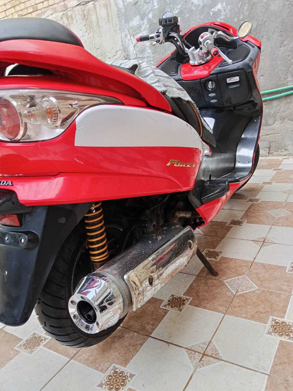 السلام عليكم فورزه 09 كير شغال7كير 4تحويلات  (S_7)مرايات عقرب بكلايت كرستال ستان حساس +اكلوب جنطه سماعات +مسجل ابلاد كيجات +كهربائيات كلها شغاله
مكينه خير من الله لاتنقيص ولاتبخير مكاني ناصريه نصر   
السعر 625 واتساب ***********

رجاء لحد يطي سعر بكيفه خاص متواجد جماعت 500اطبكو ع صفحه
