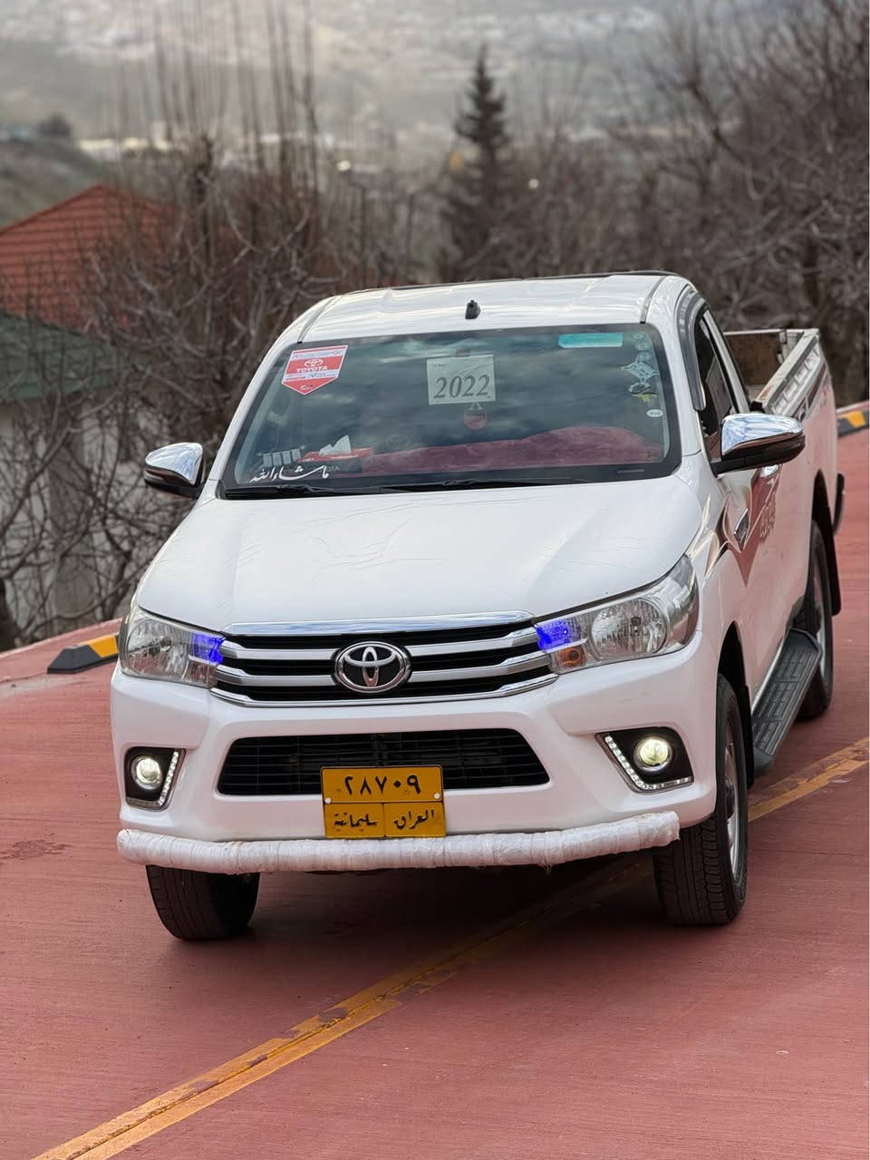 تويوتا هايلوكس تاك 2020 شاشه زينو سياره كه نمونه يه له جواني سياره كي زور خاوين و توند و توله 220 هه زار رويشتووه بي بوياغه بي ليدرانه ٢ په نجه ساردي پيووه يه له بوديكي 4 تايه نوي له ژئره گئر مه كينه اكسل به شه رت 
*********** سوران, أربيل
