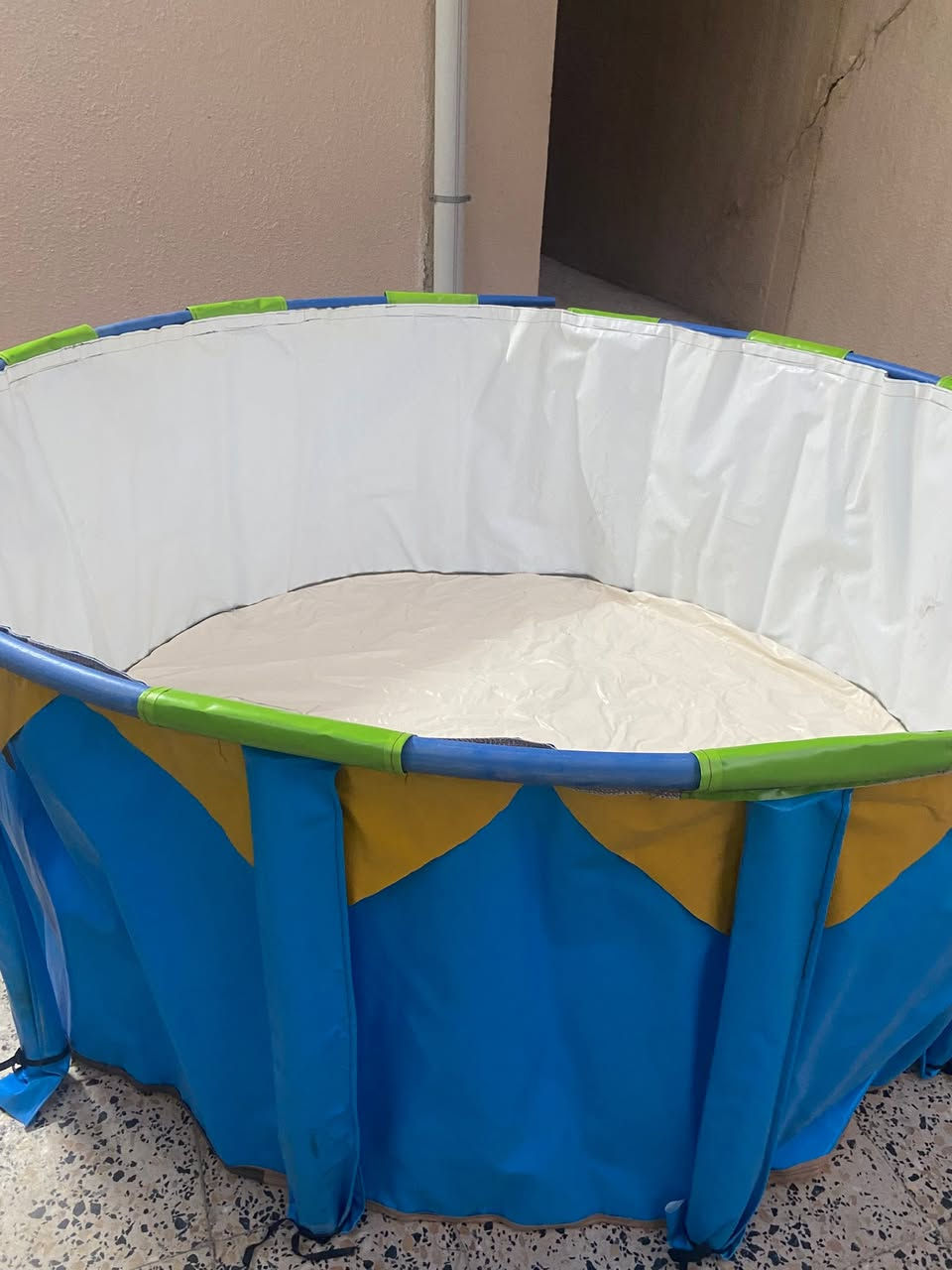 السلام عليكم 
مسبح جديد 
العرض 2m
الارتفاع 80cm

السعر 50 وبيه مجال 
ملاحظة : المسبح مستخدم مرة وحدة بس يعني تكدر تكول جديد

تواصل خاص.


**إذا كنت صاحب هذا الإعلان وتريد حذفه لأي سبب، رجاءا أرسل رسالة إلى الدعم الفني**