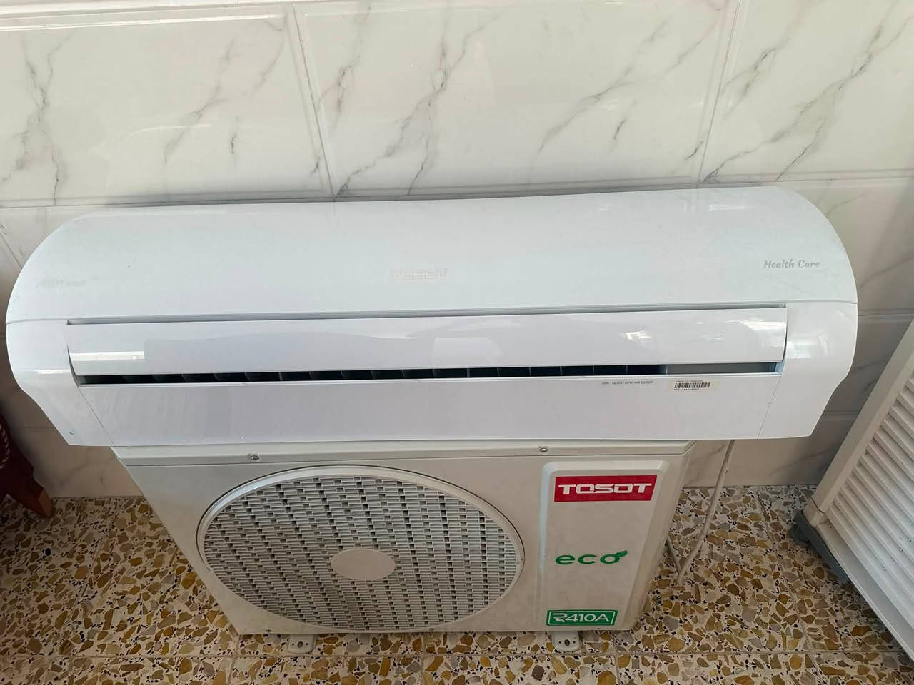 السلام عليكم
للبيع سللت توسوت 2 طن نضيف جدا جديد بعده 
اصدار سنة 2025 
نضيف كامل ملحقات غاز 410 
نظام eco 
مكان بغداد حي اور 
لل استفسار ماسنجر 
سعر 625 وبيه مجال بسيط 
اخوان يعتبر جهاز جديد وبلادي همين


**إذا كنت صاحب هذا الإعلان وتريد حذفه لأي سبب، رجاءا أرسل رسالة إلى الدعم الفني**