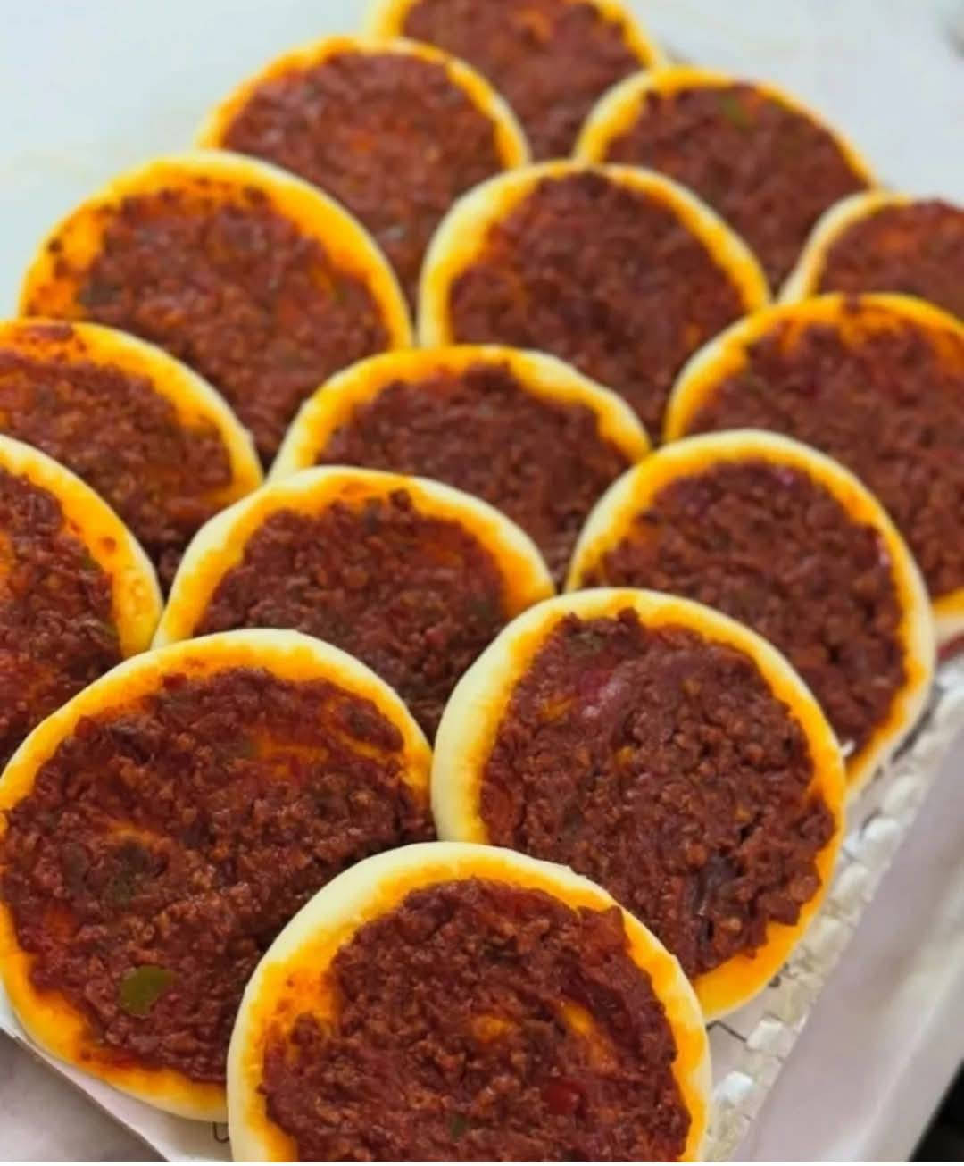 مستمرين وياكم بالتجهيزطلبيات
باجه 
برياني 
كبه حلب 
كبه جريش مال سلك
بورك
الحم بعجين 
دولمه
متوفر توصيل


**إذا كنت صاحب هذا الإعلان وتريد حذفه لأي سبب، رجاءا أرسل رسالة إلى الدعم الفني**