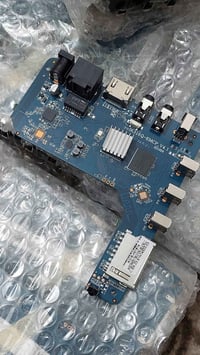 تيفي بوكس • ٣٠ قطعة • مجموعة