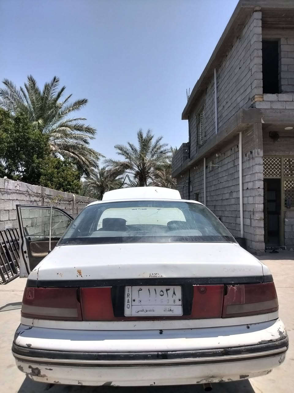 مو شراي لا تتصل ولا تعلق ولا تواعد جاي وتكذب لأن راح يجيك جواب يريح خاطرك 
برنس 1995 صدر أمامي جديد تبريد شغال تخم تاير كهربائيات كلها شغالة حتى جرس شغال بيها كشنات ملكة 
فقط محرك كايم السعر 23 ورقة
مكاني بغداد راشدية ***********
