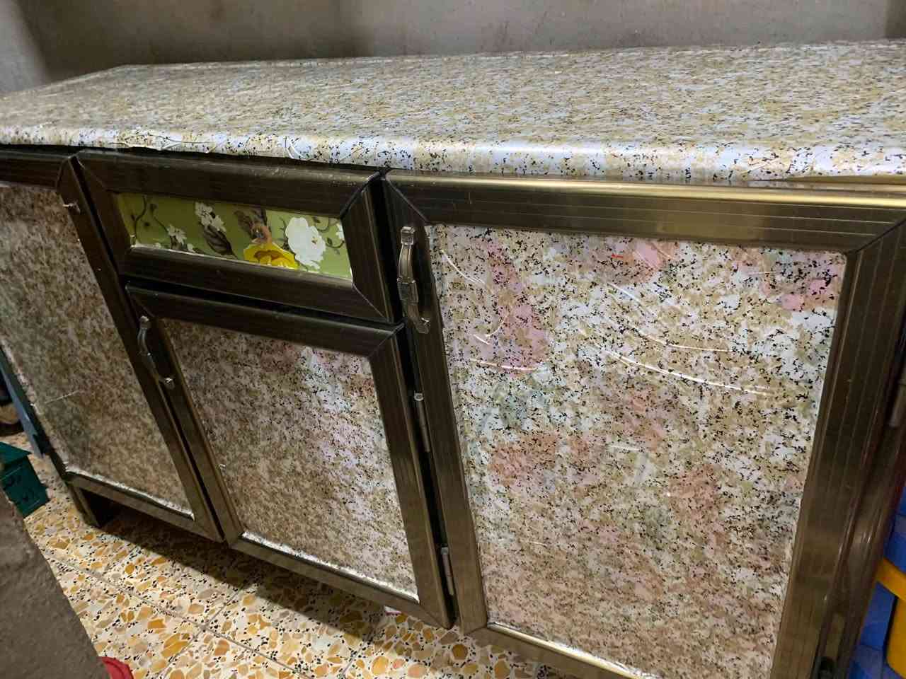 السلام عليكم كاونتر للبيع اخذته ب١٥٠ للبيع ب١١٠ وبي مجال


**إذا كنت صاحب هذا الإعلان وتريد حذفه لأي سبب، رجاءا أرسل رسالة إلى الدعم الفني**