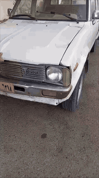 تيوتا بيكم ستاو 81 للبيع سنويه موجوده ساقطه شغاله مكينه محرك مكفول من كلشي للتواصل ***********
