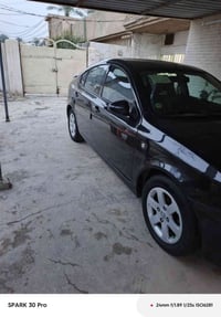 براتون جين 2مديل 2016سياره جاهزه كيرمكينه على وضعه الشركه مابيه اي نقص...