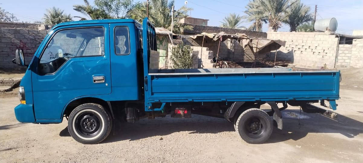 السلام عليكم اخوان مكلف بل نشر
للبيع او مراوس 
كيه ام عيون 
موديل 2000
رقم صلاح الدين جديد 
سنويه لل2030شرط التحويل 
محرك شرط
اكسن شرط
كير شرط 
صدر نضيف
تواير نضاف 
باتري جديد 
باور شغال 
السعر 62وبيه مجال 
رقم الهاتف (***********)
