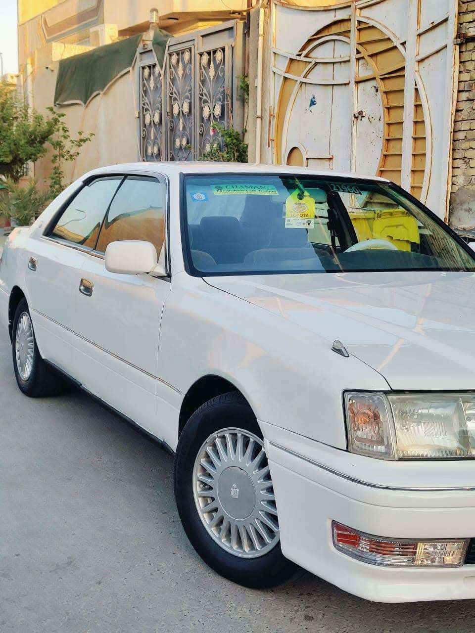 السلام عَليكم، تيوتا كراون موديل ١٩٩٧
الرقم البصرة دولي ، مكفولة من الگص ونقل الجثة والعيب الشرعي 
صبغ مكانات فقط تبريد حدادية طقم تاير
السيارة جاهزة السعر ١٠٨ ورقات
التلفون :***********
العنون: الزبير حي الهادي "المعامل"
@للجميع
