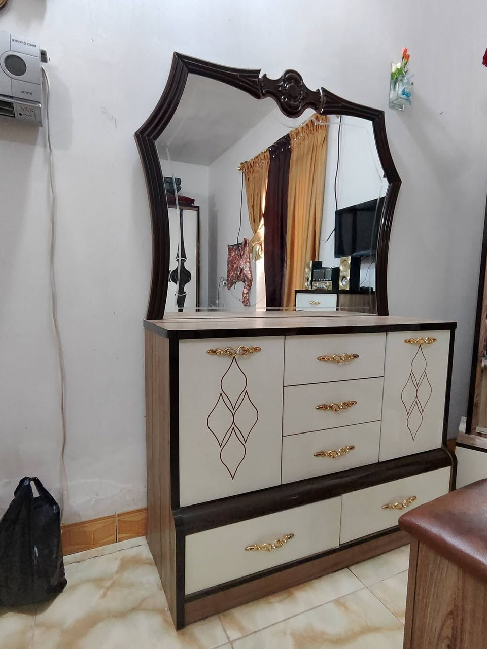 غرفه تركي 9 قطع نوعيه زينه نضيفه السعر 800 وبيه مجال للشراي


**إذا كنت صاحب هذا الإعلان وتريد حذفه لأي سبب، رجاءا أرسل رسالة إلى الدعم الفني**