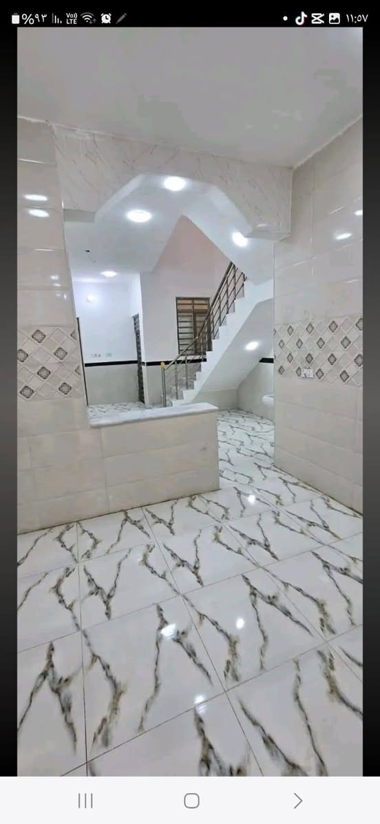 دار البيع المساحه ١١٥ متر في الشيشان الثانية  السعر ب ٧٢ وبي مجال بناء حديث جاهز السكن الهاتف ***********
