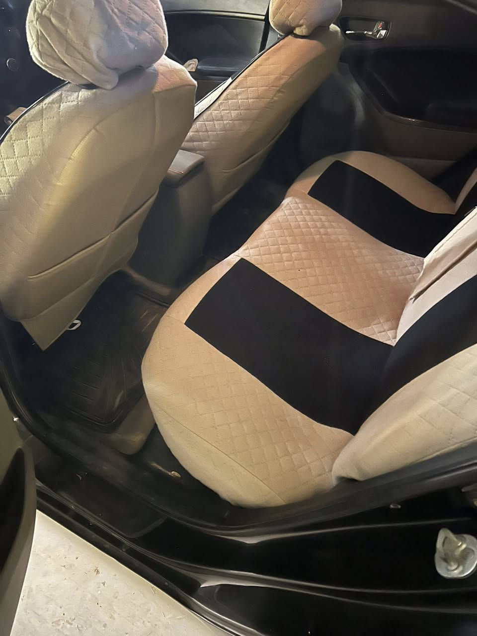 فورتي موديل 14 معلايه 15 بس وكاله تصير بيها تريد تحويل رجعها على موديلها وارد امريكي 4 قطع صبغ مكينه 2000 دوش جاهزه للأخير رقم بغداد مكاني واسط قضاء العزيزيه السعر 105 مجالها بسيط كلش وسعرها مناسب بالعافيه على الياخذها ***********
