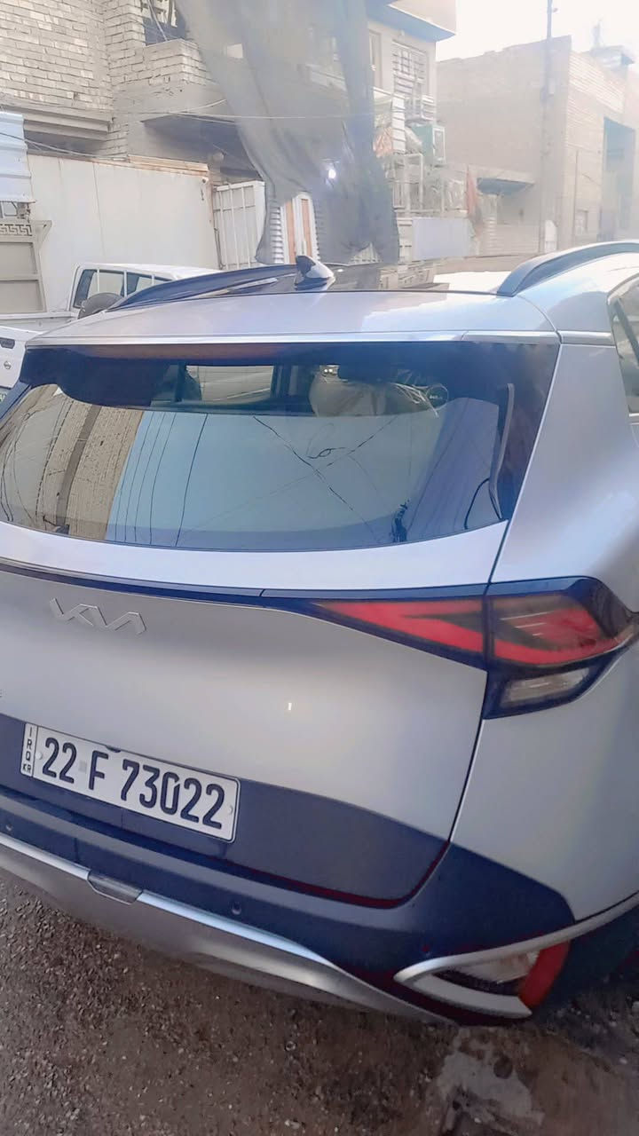 كيا سبورتج خليجي محرك 2000لبيع فول مواصفات مكان بغداد البلديات تحويل وكاله صاحبها  سعرها 205رقم الهاتف  ***********
