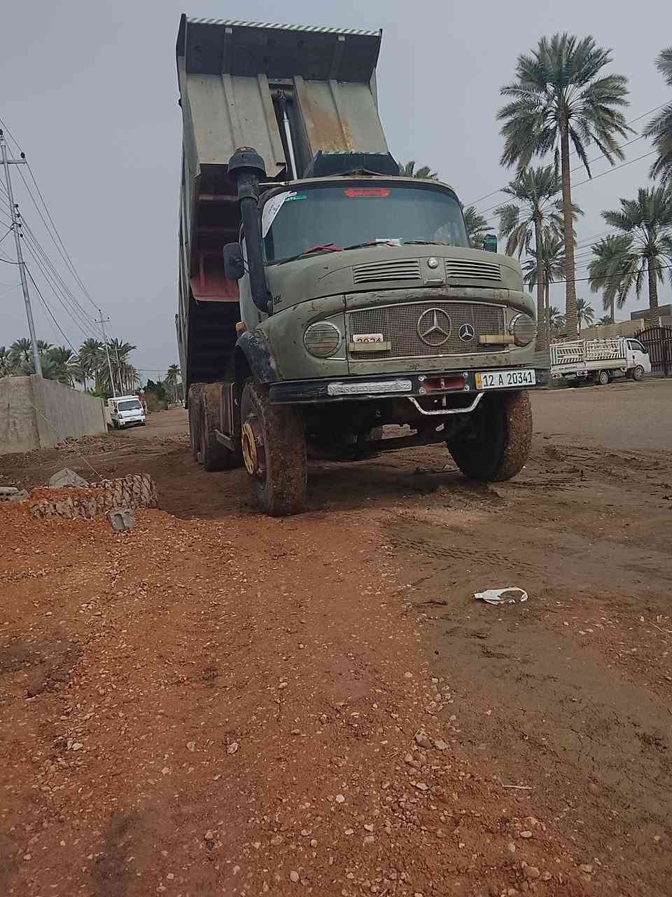 سلام عليكم البيع أقجم مرسيدس قلاب سكس ميلر موديل 79رقم نينوى النكليزي تحويل ثاني يوم محرك 55كير 29مجموعه ام الغوه سياره مال جناي تايرات نص عمر قماره شوف عينك كير كسل كفاله مكاني بابل الاستفسار نتصل ***********
