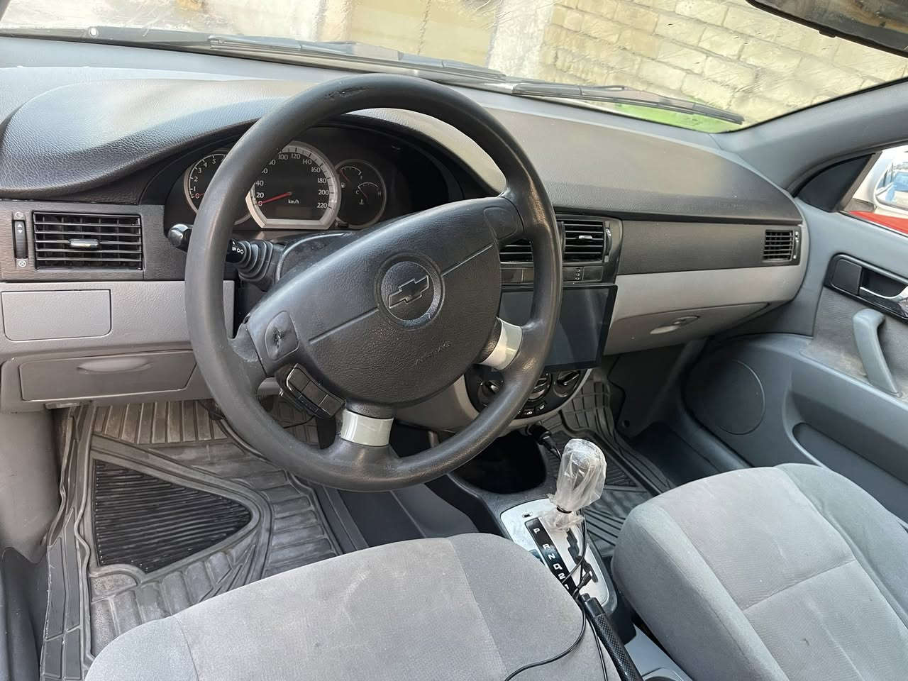 السلام عليكم
اوبترا ٢٠١١ بسمي رقم نكليزي 
السعر ٦٨
العنون بغداد البلديات 
ما متواجد بل فيس 
رقم الهاتف ***********
