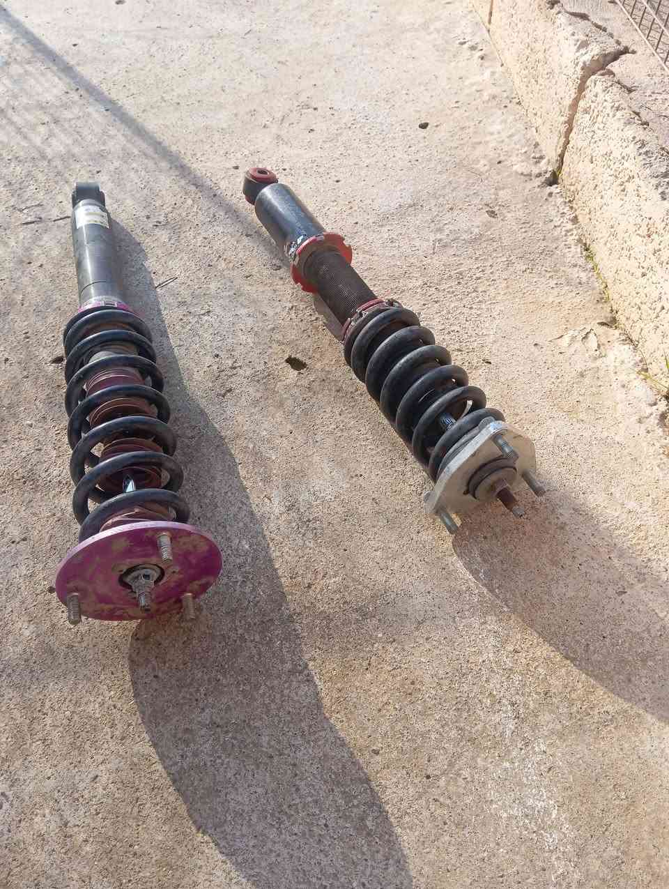 شاهینە سپۆڕت دایس بۆ فرۆشت 50هه زار هەر کەسێک ویستی بچوکی دەکەم
***********
