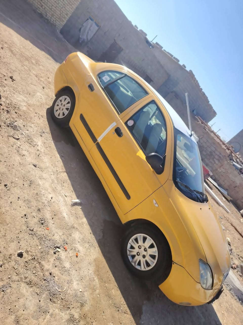 سلام عليكم سيارة طيبة البيع موديل 16 مكفواله كفاله كير. مكينة مكفولات. سيارة. جاهزة ماناقصه اي شي رقم واسط مشروع وطني هيه وغرامات مصفر سنوية 28 مكان سيارة كوت مركز مدينة سعر 45 وبيه مجال  يتصل ***********
