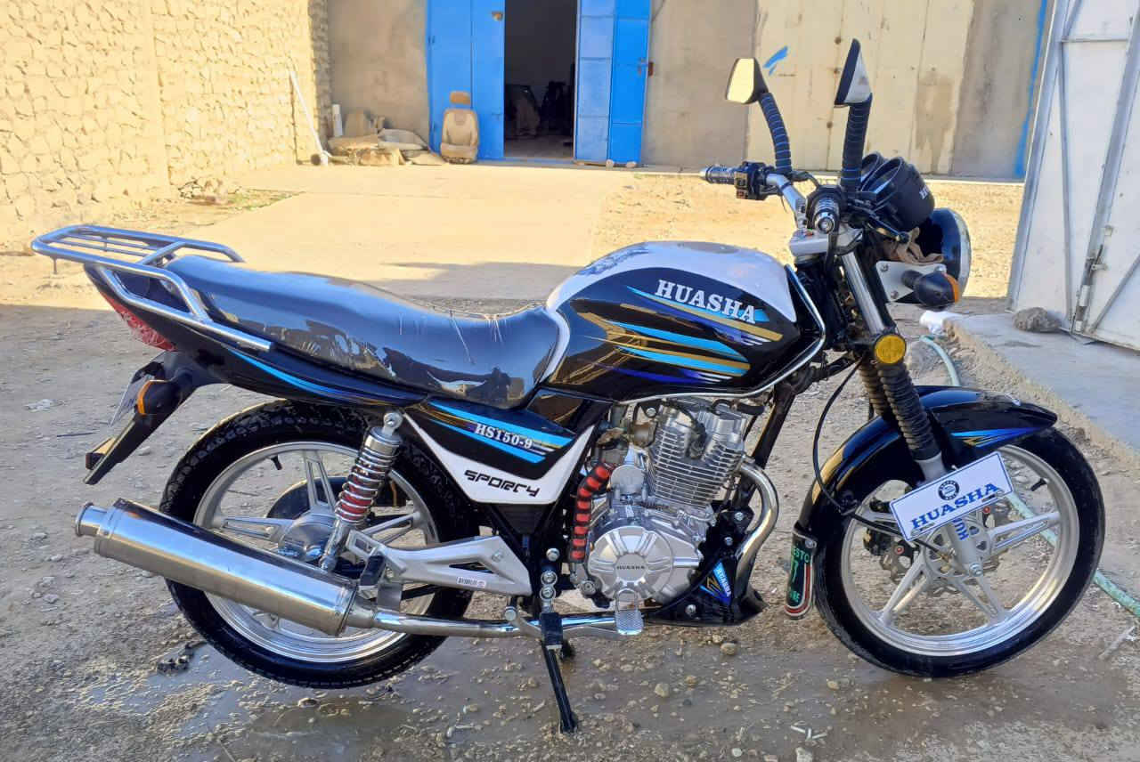 للبيع هيوشه 2025 بصمه تشغيل عن بعد/ ماشي 400 كيلو بعده جديد مكان بروانه سعر مليون و 50 وبي مجال للشراي يرهم مراوس ***********
