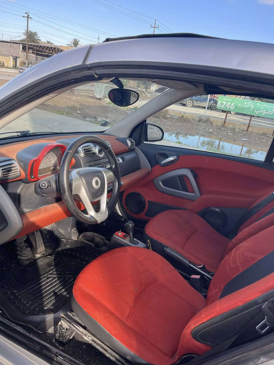 سلام عليكم 
(بيع فقط )
مرسيدس سمارت 2008. رقم بغداد دولي سنويه هزه رقم جديد تحويل مباشر. لون مميز كشف  محرك شرط كير أوتوماتيك شرط  غرفه لون احمر 
صدر تخم تاير ويل كب جديد كهربائيات كلها شغاله. سنتر لوك 
سياره حلوه ومرتبه وجاهزه 
مكاني سامراء السعر 47 بيها مجال بسيط للشراي 
***********
