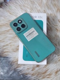 هونر x8c نظيف بلادي ذاكره 256 غراض كامل 225 الف 07783292015 بغداد