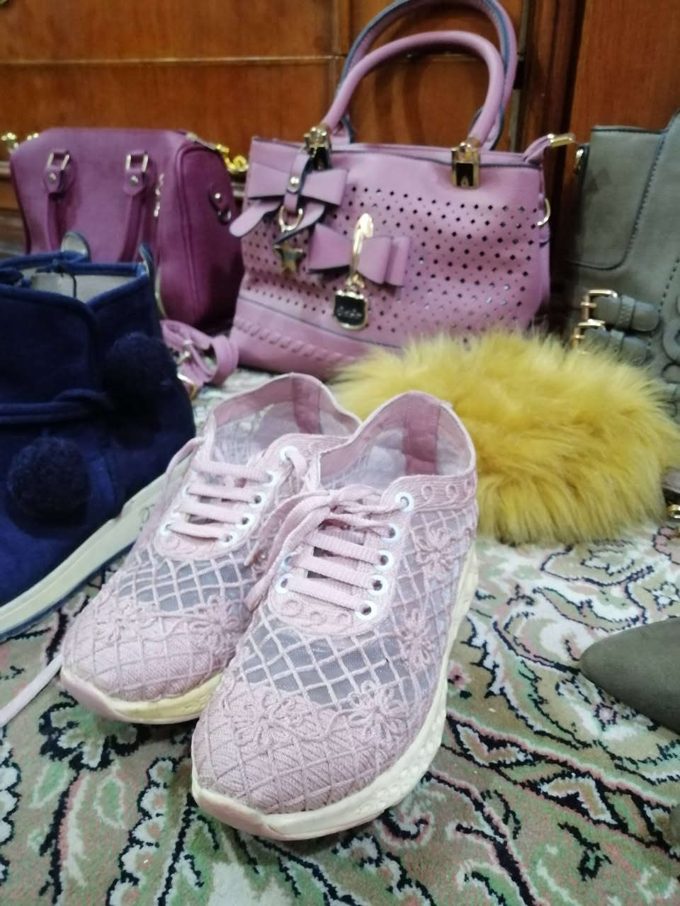 للبيع كل جنطه وحذاء ب٨  والحذاء وحدها ب٥ والجنطه وكذلك


**إذا كنت صاحب هذا الإعلان وتريد حذفه لأي سبب، رجاءا أرسل رسالة إلى الدعم الفني**