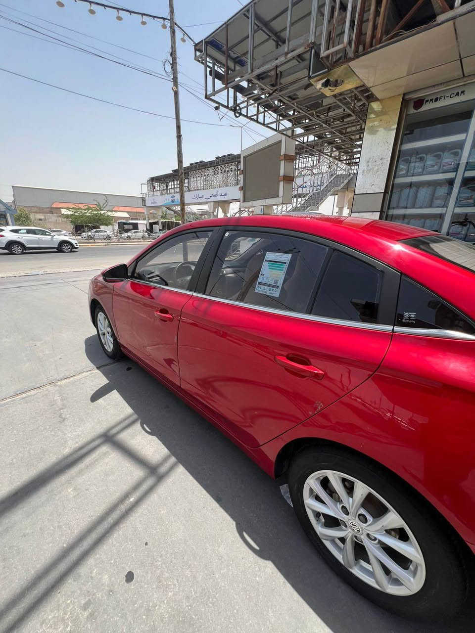 للبيع ام جي 5 مديل 22 فول مواصفات عدا لفتحه بصرة تحويل بسمي ماشيه بل80 بيها صبغ صفحه اثر طخات وشخوط بسيطه وبيها بلصفحه لثانيه مدكر صبغ وبيها بارد مكانين مكفوله من لضربه لقويه ومن لتبديل 

سعر ب85 وبيها مجال

*********** البصرة, العراق
