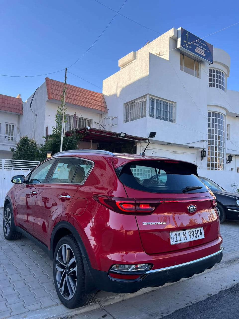 سلام عليكم سبورتج ٢٠٢٠ خليجي كامله بدون نقص تخم تاير باتري حديد كير مكينه تبريد ثلج رقم بغداد بسمي مكينه ٢٠٠٠ دوش نص فول السياره شاشه كامره  تبريد قطعتين حساس امامي خلفي مود درايفمري شفط تحكمات فول مكفوله من الصبغ السعر ١٩٦$ وبيه مجال بسيط مكان السياره بغداد المنصور 
***********
