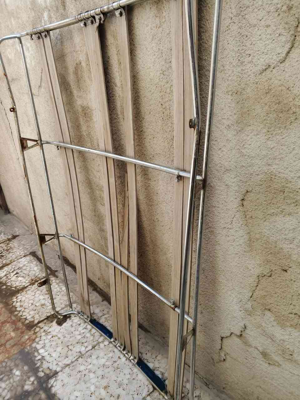 سيبايه مال حيدر الحداد قفله ب 90
***********
