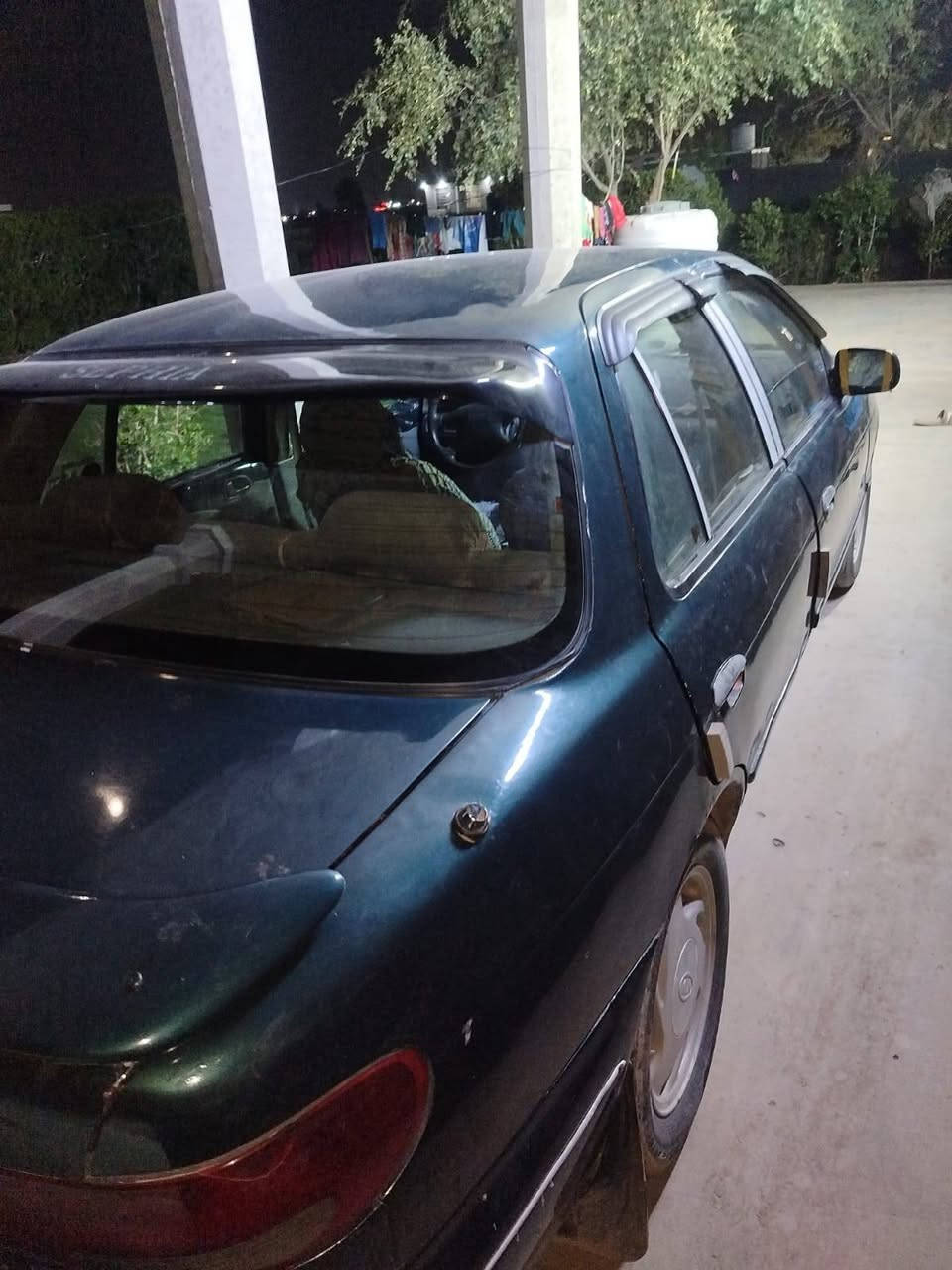 كيا سيفيا للبيع موديل 95نفخ مصبوغه جماليه كير محرك مكفول رقم انكليزي بغداد سنويه ماساقطه كهربائيات شغاله حداديه جيده  السعر 37وبيها مجال ***********
